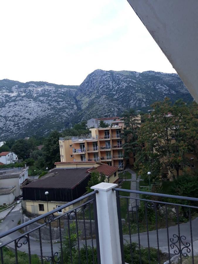 Apartmani Viza Risan Zewnętrze zdjęcie