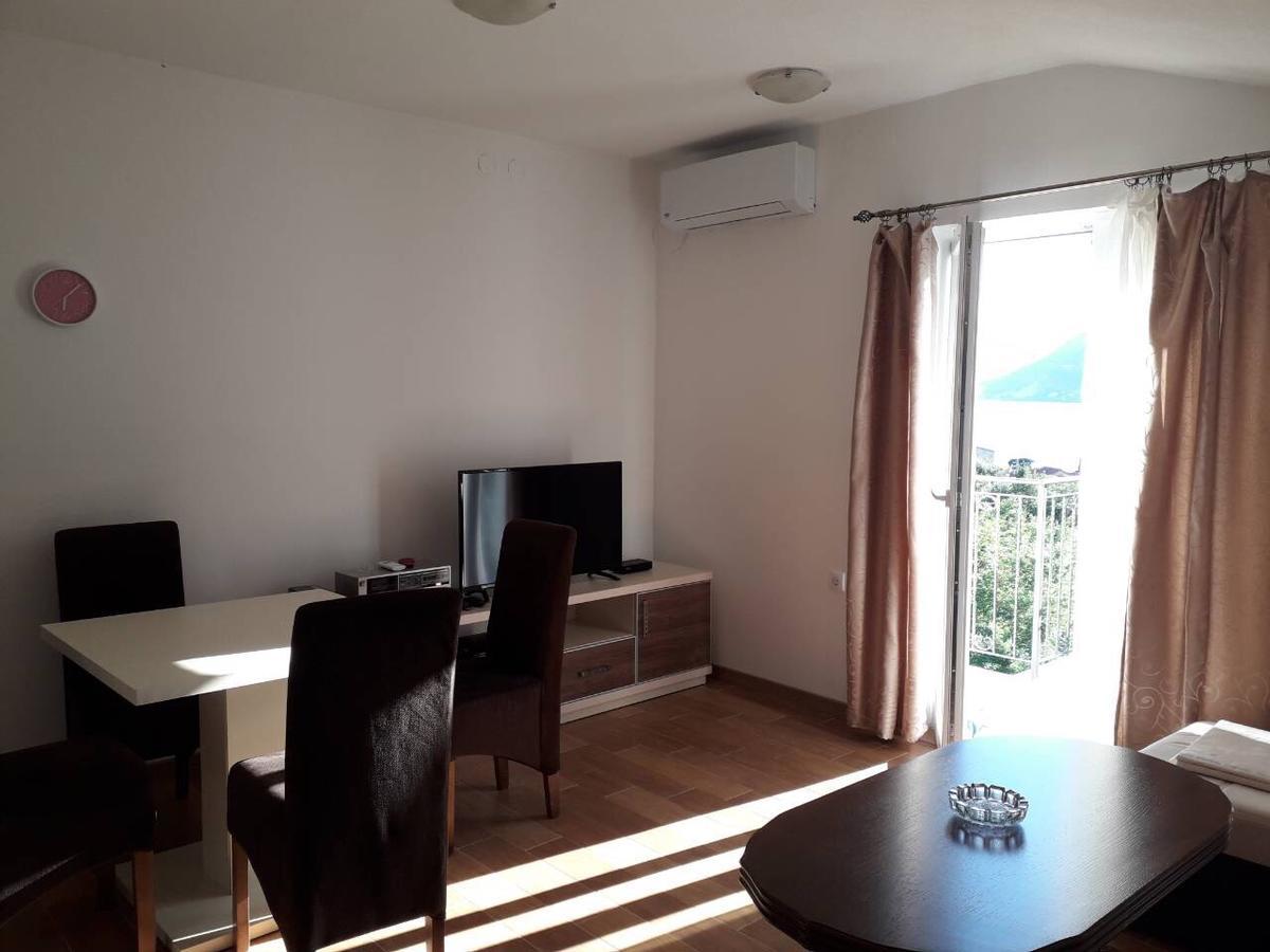 Apartmani Viza Risan Zewnętrze zdjęcie