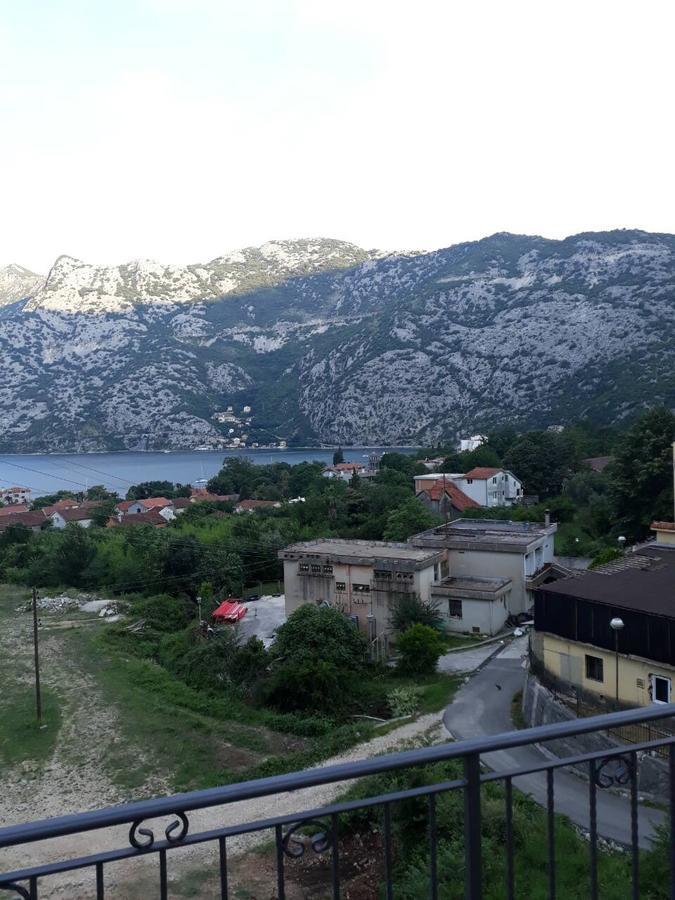Apartmani Viza Risan Zewnętrze zdjęcie