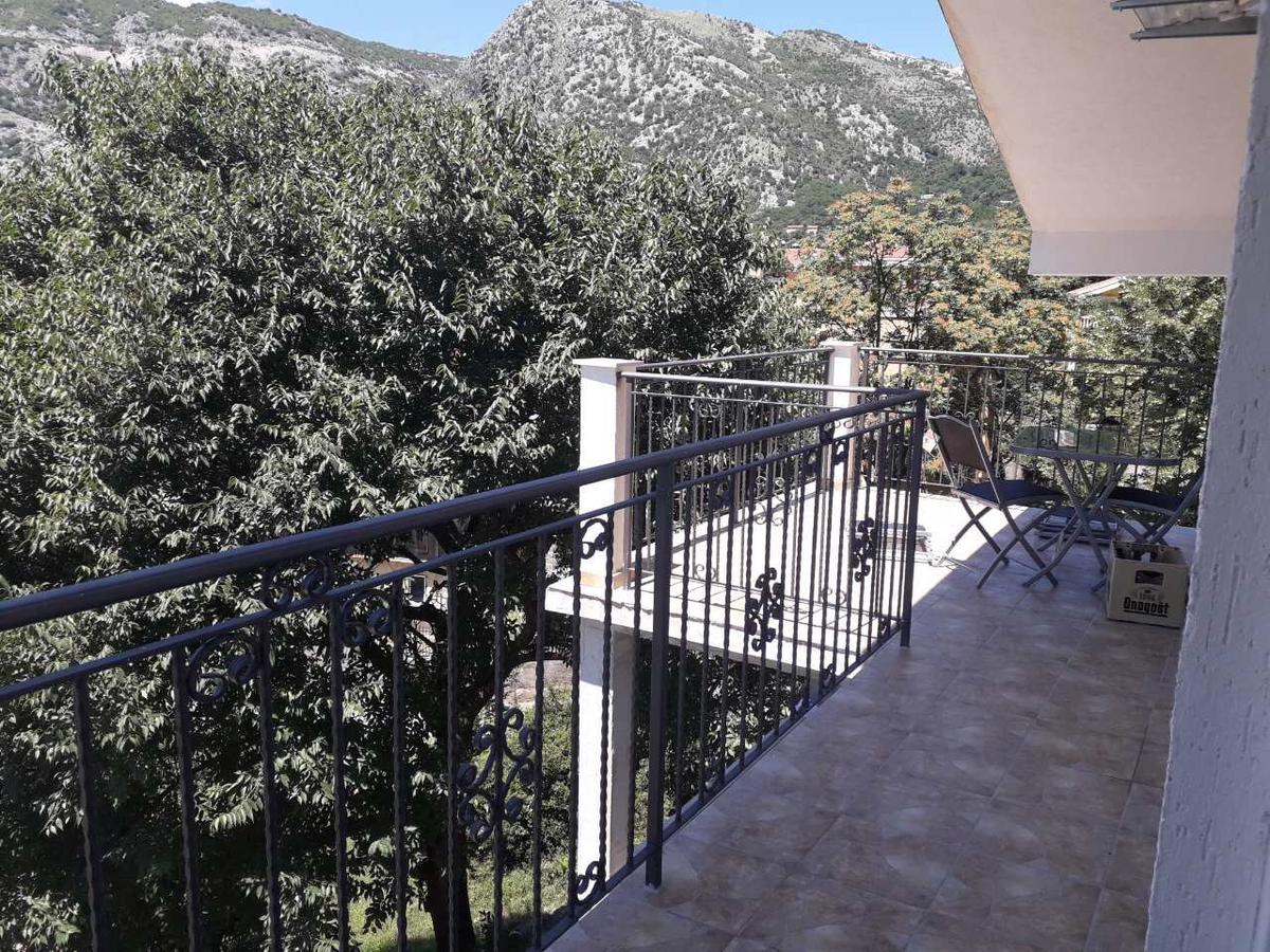 Apartmani Viza Risan Zewnętrze zdjęcie