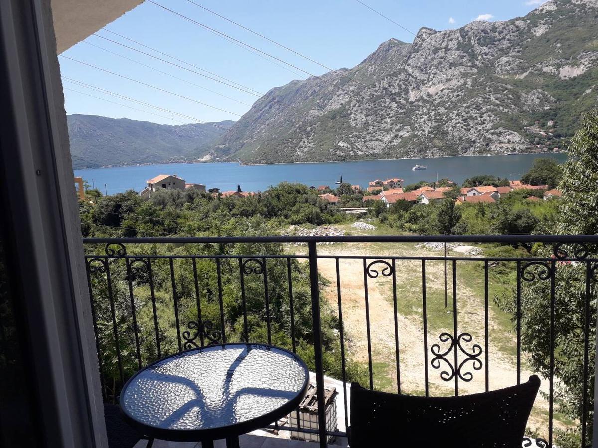 Apartmani Viza Risan Zewnętrze zdjęcie